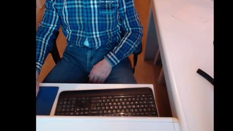 dutchpornking2 online show from January 7, 7:52 am