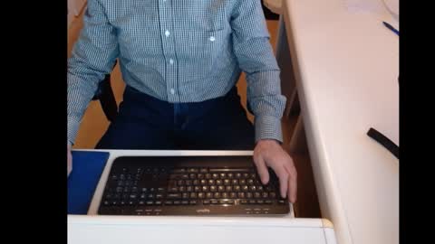 dutchpornking2 online show from January 9, 7:52 am