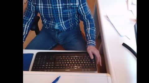 dutchpornking2 online show from January 15, 11:43 am