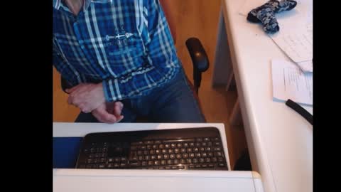 dutchpornking2 online show from January 15, 2:46 pm