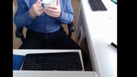 dutchpornking2 online show from November 6, 8:04 am