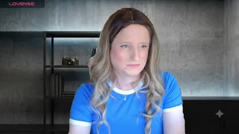 Snapshot of dutchvictoria chatting on July 28, 4:39 pm Dutch Victoria online show from July 28, 4:39 pm