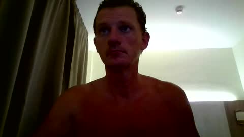 Snapshot of dutchwanker123 chatting on December 6, 2:28 pm dutchwanker123 online show from December 6, 2:28 pm