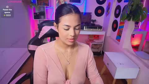 Snapshot of duulce_mia chatting on May 16, 11:20 am duulce_mia online show from May 16, 11:20 am