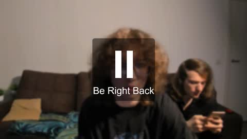 Georg and Max online show from January 18, 1:37 pm