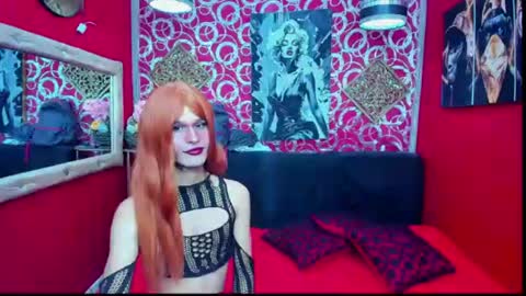 jordan y clarie online show from July 15, 4:07 am