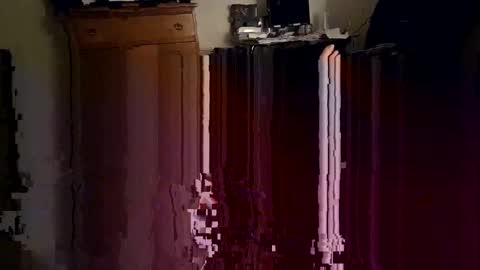 Snapshot of duxpdx chatting on March 29, 8:47 am duxpdx online show from March 29, 8:47 am