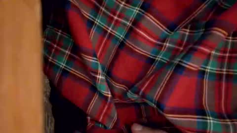 dVe1oPe online show from December 28, 8:37 am