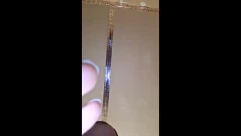 Snapshot of dvelope chatting on December 17, 10:10 am dVe1oPe online show from December 17, 10:10 am