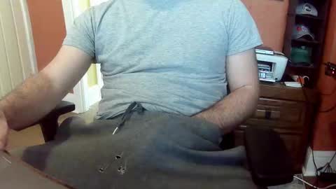 Snapshot of dweav240 chatting on October 24, 7:10 pm dweav240 online show from October 24, 7:10 pm