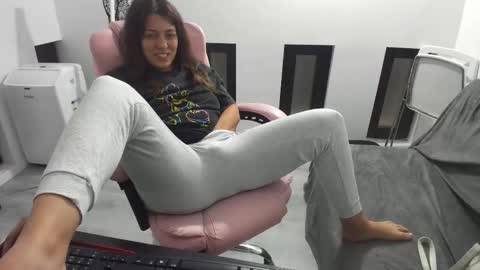 Snapshot of dyanakaylin chatting on September 11, 3:50 am dayana online show from September 11, 3:50 am