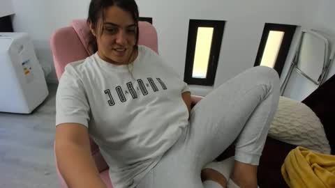 dayana online show from September 24, 6:39 am