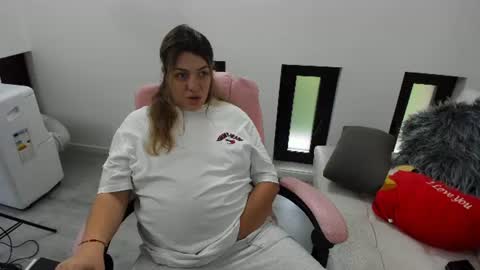dayana online show from June 12, 5:06 am