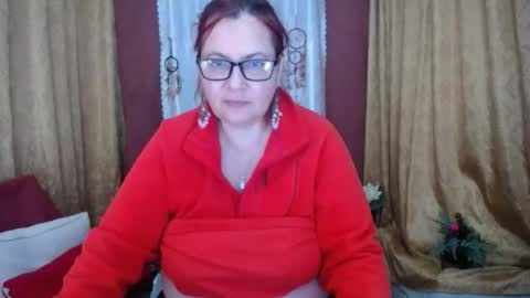 Dyanne online show from February 22, 7:01 pm