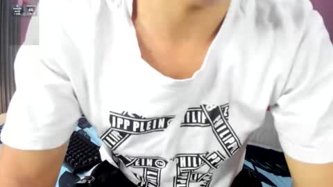 Snapshot of dylan_and_kim chatting on March 12, 12:22 pm dylan_and_kim online show from March 12, 12:22 pm