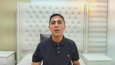 Dylan online show from February 17, 9:43 pm