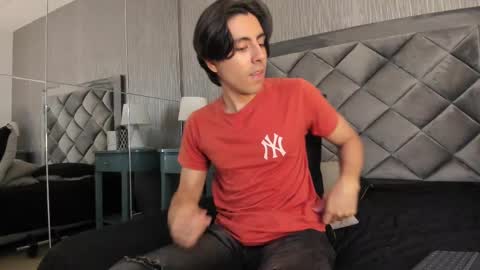 Dylan online show from September 25, 11:25 am