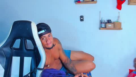 Dylan online show from February 25, 2:27 pm