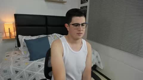  DYLAN SANTIAGO  online show from December 19, 7:54 pm