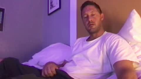 Dylans ThicK online show from September 25, 5:00 am