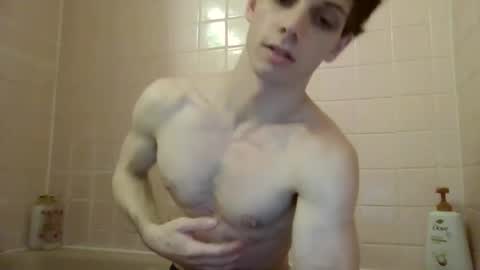 Snapshot of dylan_x0x0 chatting on June 18, 10:41 am dylan_x0x0 online show from June 18, 10:41 am