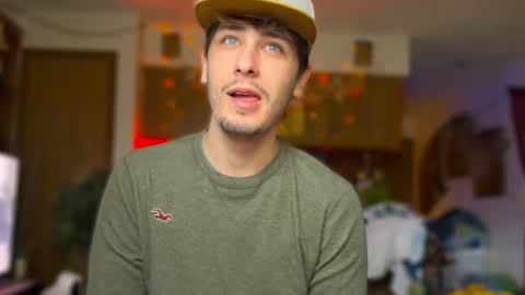 Dylan Daniel 7.8 online show from October 28, 2:53 pm