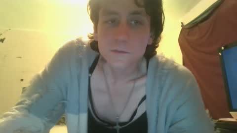 Snapshot of dylanjowelch chatting on January 20, 7:04 am Aurora online show from January 20, 7:04 am