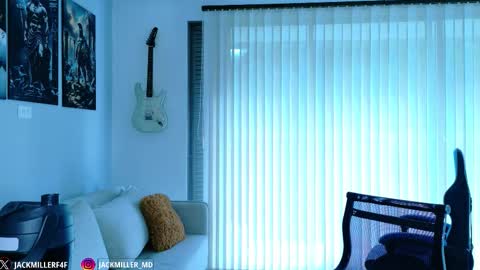 Snapshot of dylanrivera_ chatting on October 19, 12:17 pm Dylan Rivera online show from October 19, 12:17 pm