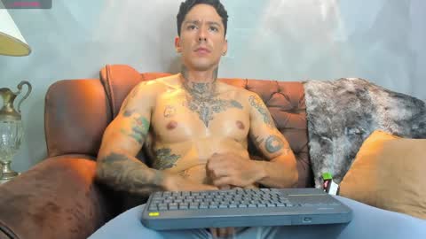 D Y L A N online show from January 23, 3:05 am