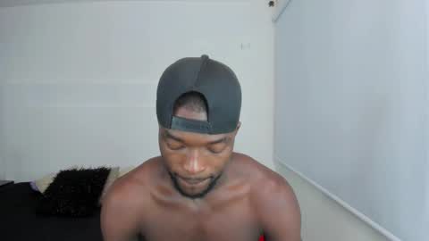 Dylan Taylor online show from January 12, 3:49 am