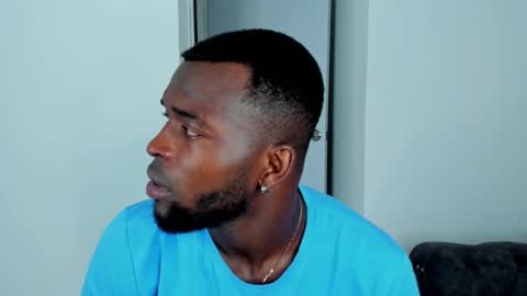 Dylan Taylor online show from September 29, 3:33 am