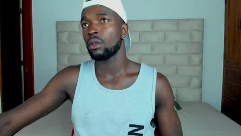 Dylan Taylor online show from November 8, 11:54 am