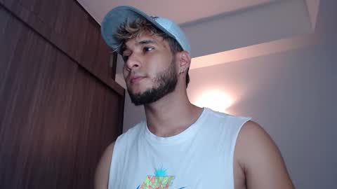 dylanxfun online show from September 24, 8:34 pm