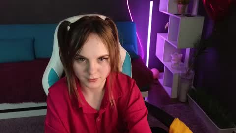 Snapshot of dyna_bae chatting on March 9, 7:23 am Dyna online show from March 9, 7:23 am