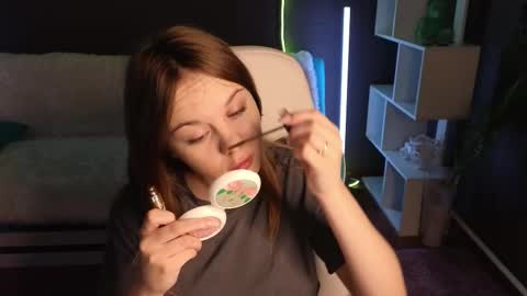 Snapshot of dyna_bae chatting on September 28, 1:55 am Dyna online show from September 28, 1:55 am