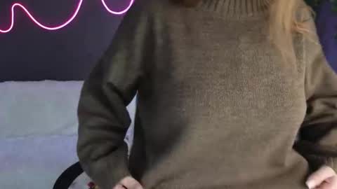 Snapshot of dyna_bae chatting on October 4, 2:31 am Dyna online show from October 4, 2:31 am