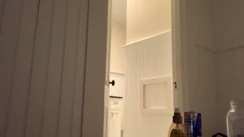 Dynasty online show from December 18, 10:02 pm