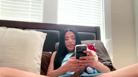 Dynasty online show from October 6, 5:32 pm