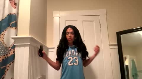 Dynasty online show from December 3, 10:41 pm