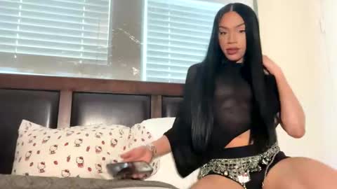 Snapshot of dynasty313 chatting on March 1, 6:10 pm Dynasty online show from March 1, 6:10 pm