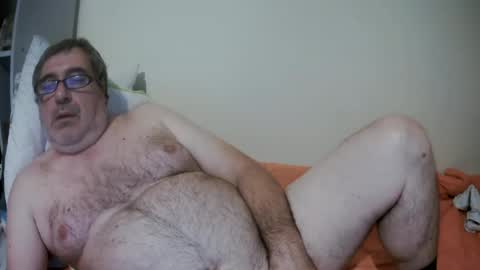 Uncle Emo online show from December 1, 7:14 pm