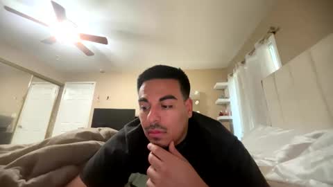 Snapshot of e_lord26 chatting on January 19, 12:14 am e_lord26 online show from January 19, 12:14 am