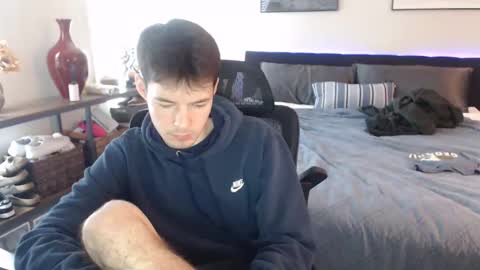 Alex online show from March 25, 6:58 pm