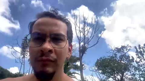 Snapshot of eaquintero629 chatting on January 22, 3:07 pm eaquintero629 online show from January 22, 3:07 pm