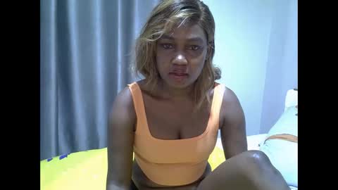 east_queen online show from October 26, 8:31 am