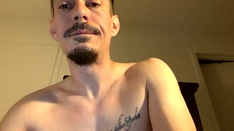 Snapshot of easybreeze69 chatting on May 2, 9:58 am easybreezy69 online show from May 2, 9:58 am