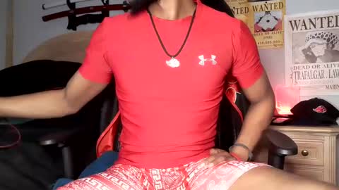 Snapshot of easybreezy20 chatting on December 7, 6:43 am TWITTER INSTAGRAM easybreezy20 ONLINE 1230 AM TO 7AM online show from December 7, 6:43 am