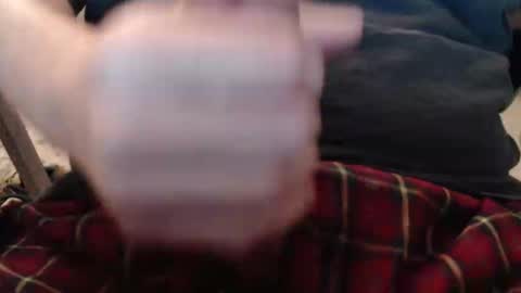 Snapshot of eat_a_peach2 chatting on February 27, 11:32 am eat_a_peach2 online show from February 27, 11:32 am