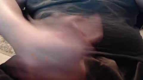 Snapshot of eat_a_peach2 chatting on March 9, 12:14 am eat_a_peach2 online show from March 9, 12:14 am