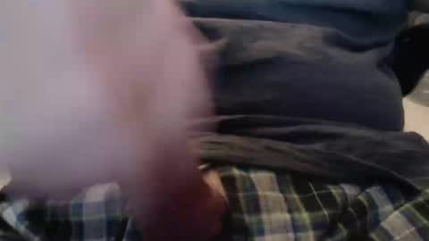 Snapshot of eat_a_peach2 chatting on April 3, 11:30 am eat_a_peach2 online show from April 3, 11:30 am